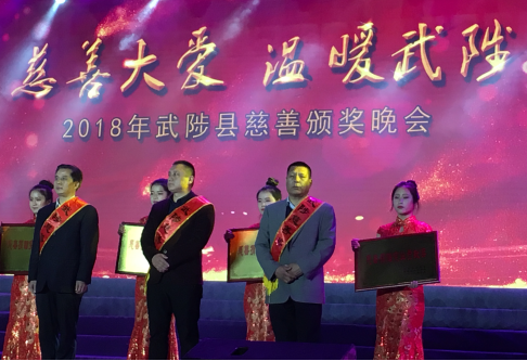 1540969960477740.png 圖片2.png